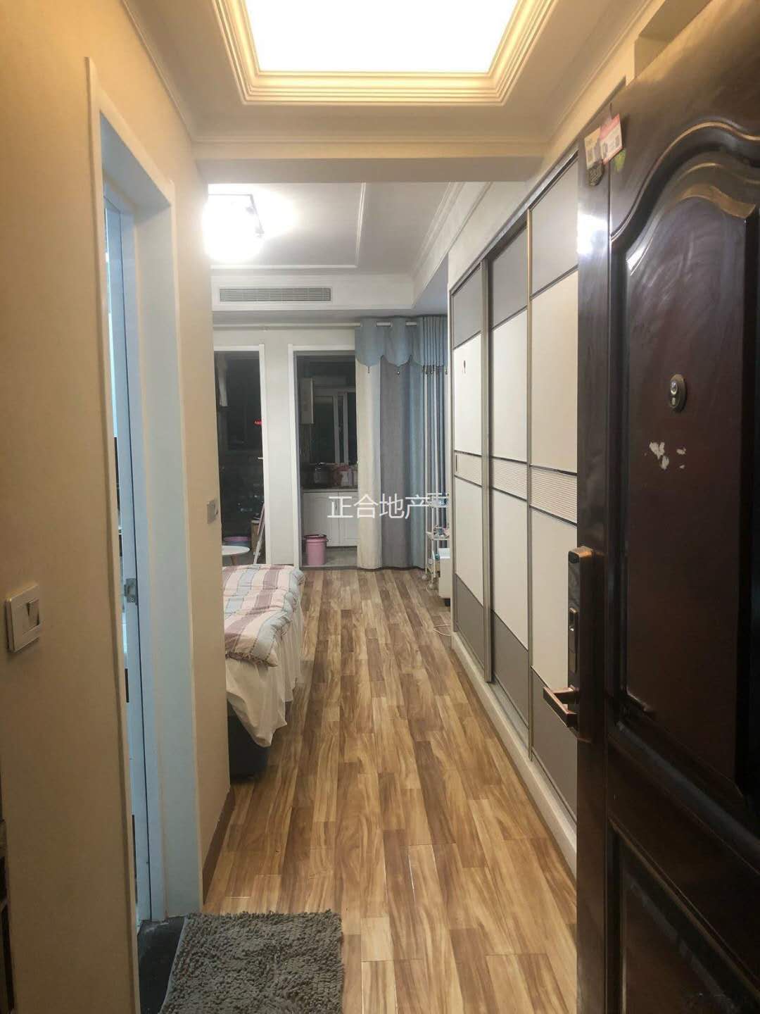 新天地国际广场全屋精装修满2省税可按揭