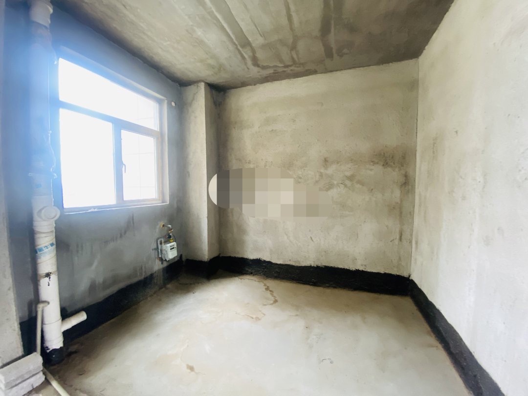 ​降价了降价了，城南，沔阳清‮园华‬，小‬高层，1梯1户，降到6300一平，采光‬好