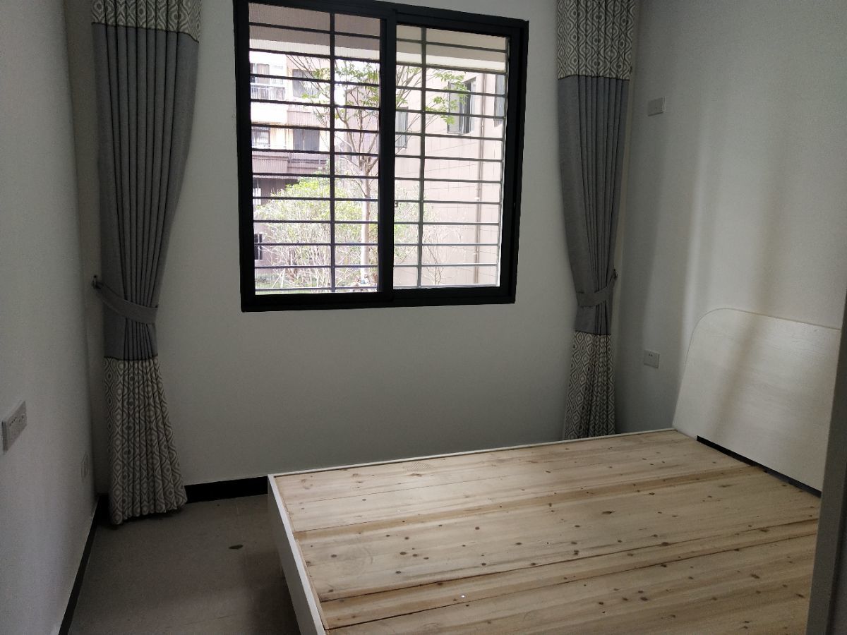 荣怀及第世家2室2厅1卫 精装修 优价出租