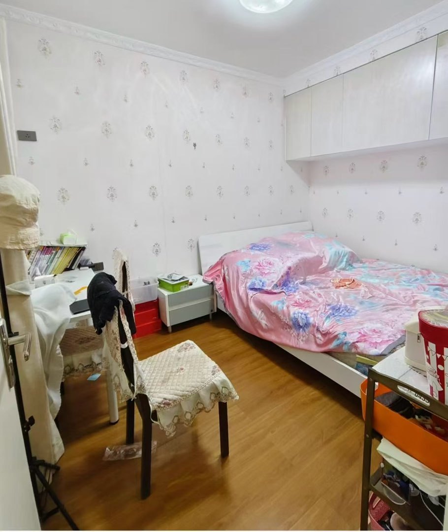 降价了，新城一号，成色新，电梯13楼，一口价40万，亏本出