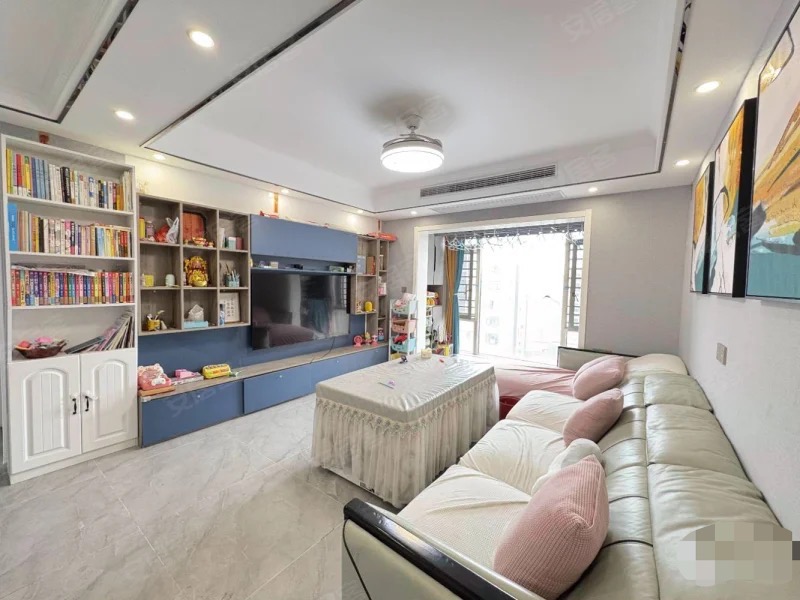 捡漏，和合国际，东边户，9.5成新，品牌家电，满五，诚心出售