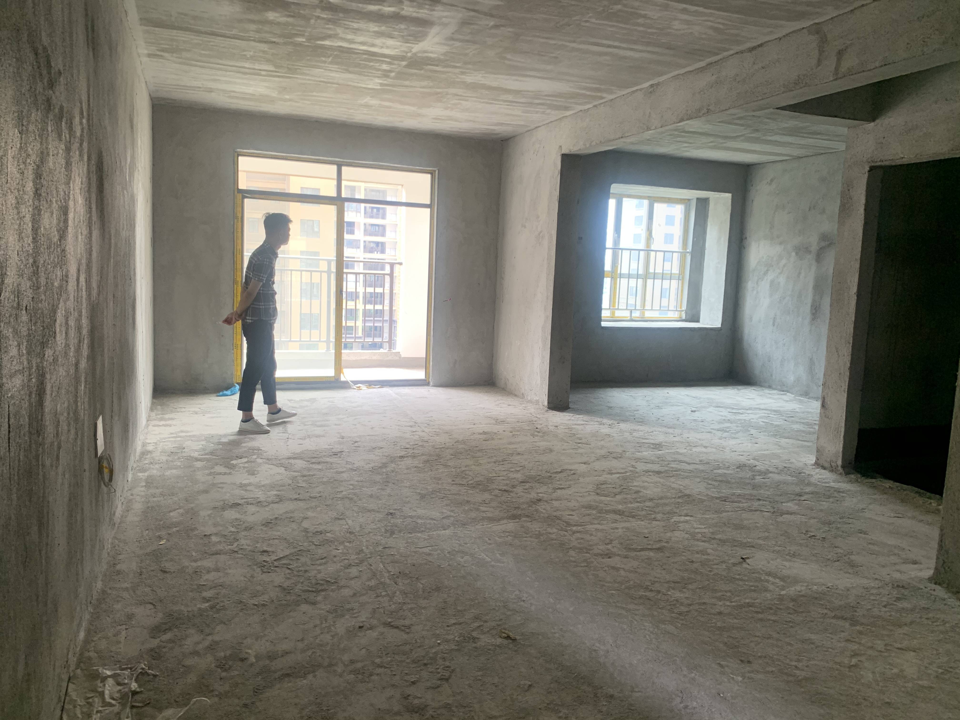 城西品质楼盘亏16万沔阳天泽园边户