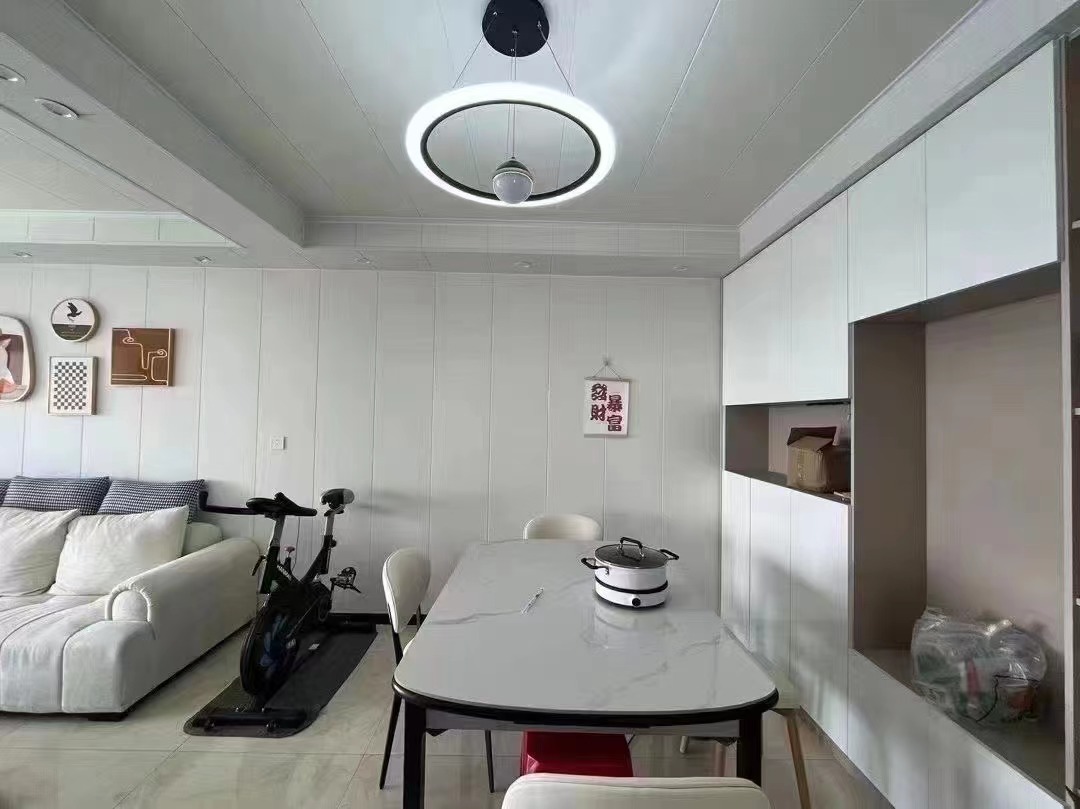 80，房东急售，城南福星城，精装大两房，成色新，家电家私齐全