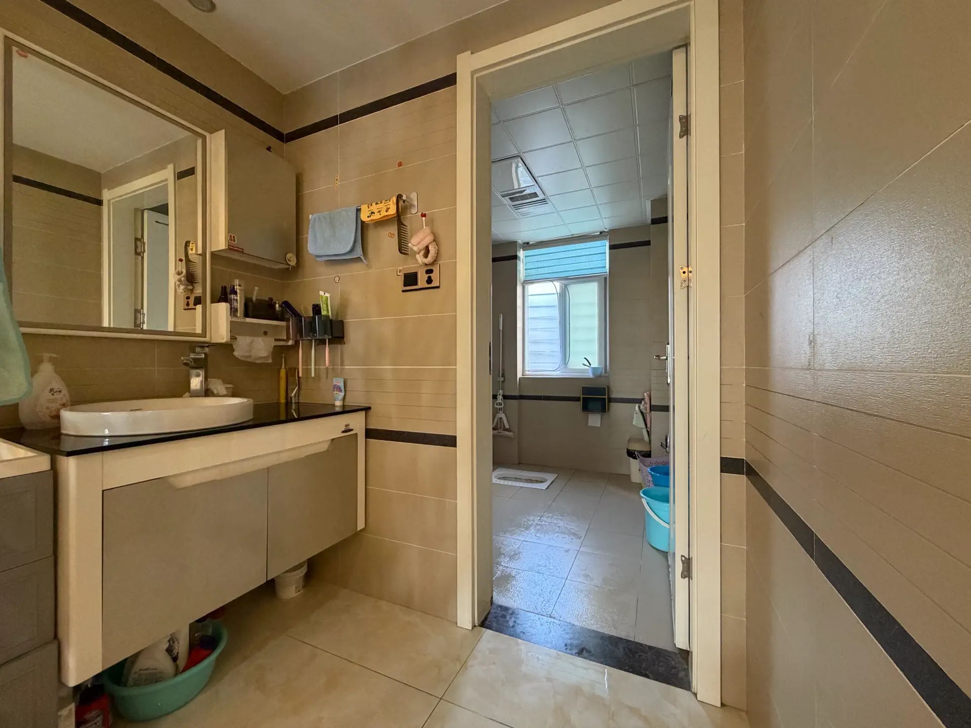 城南，福星城，单价4600+，全屋品牌，全屋暖气片，装修保养新，证满二