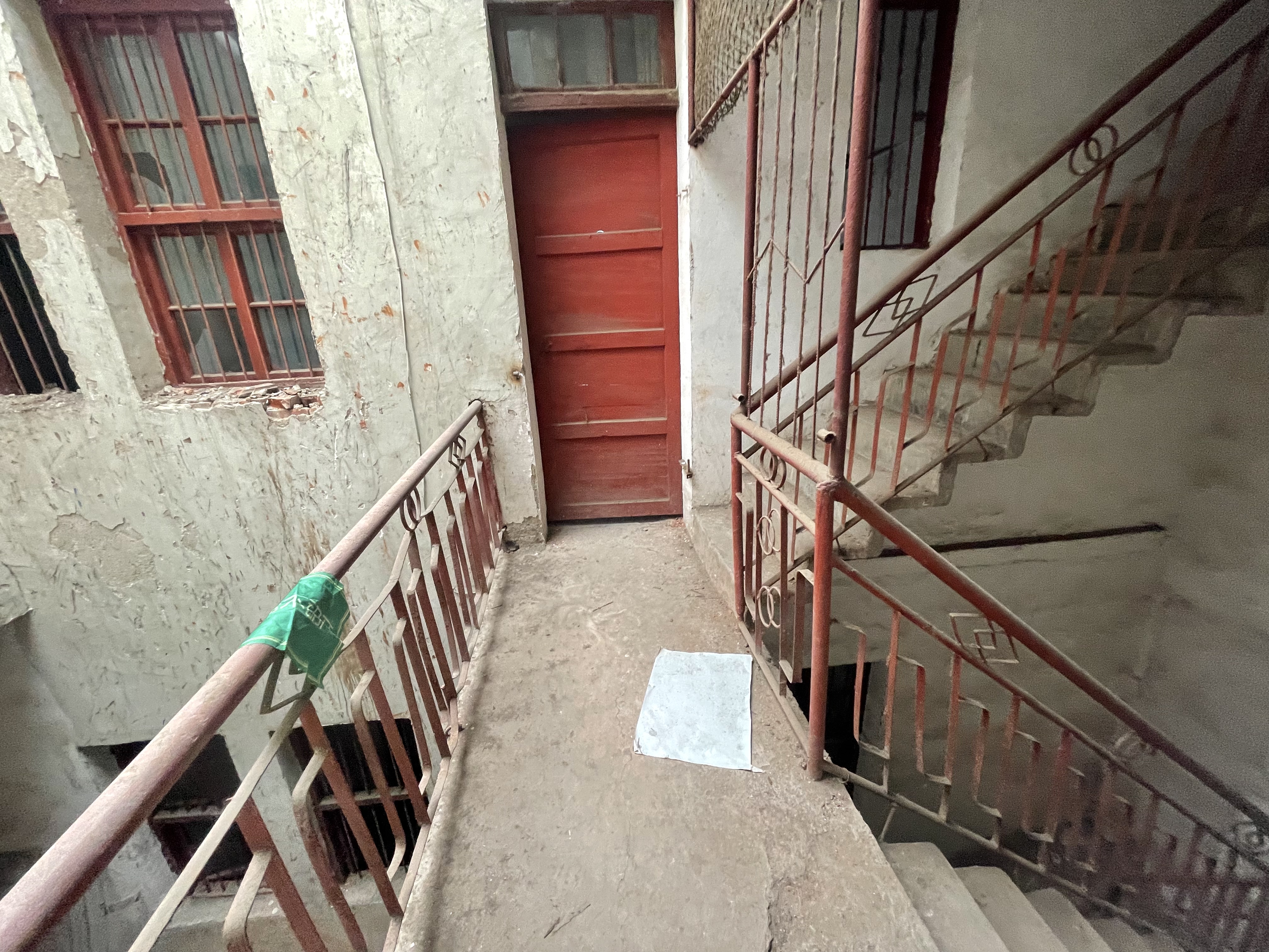 实验高中对面.建设街私房.周边配套成熟.看房方便.诚意卖