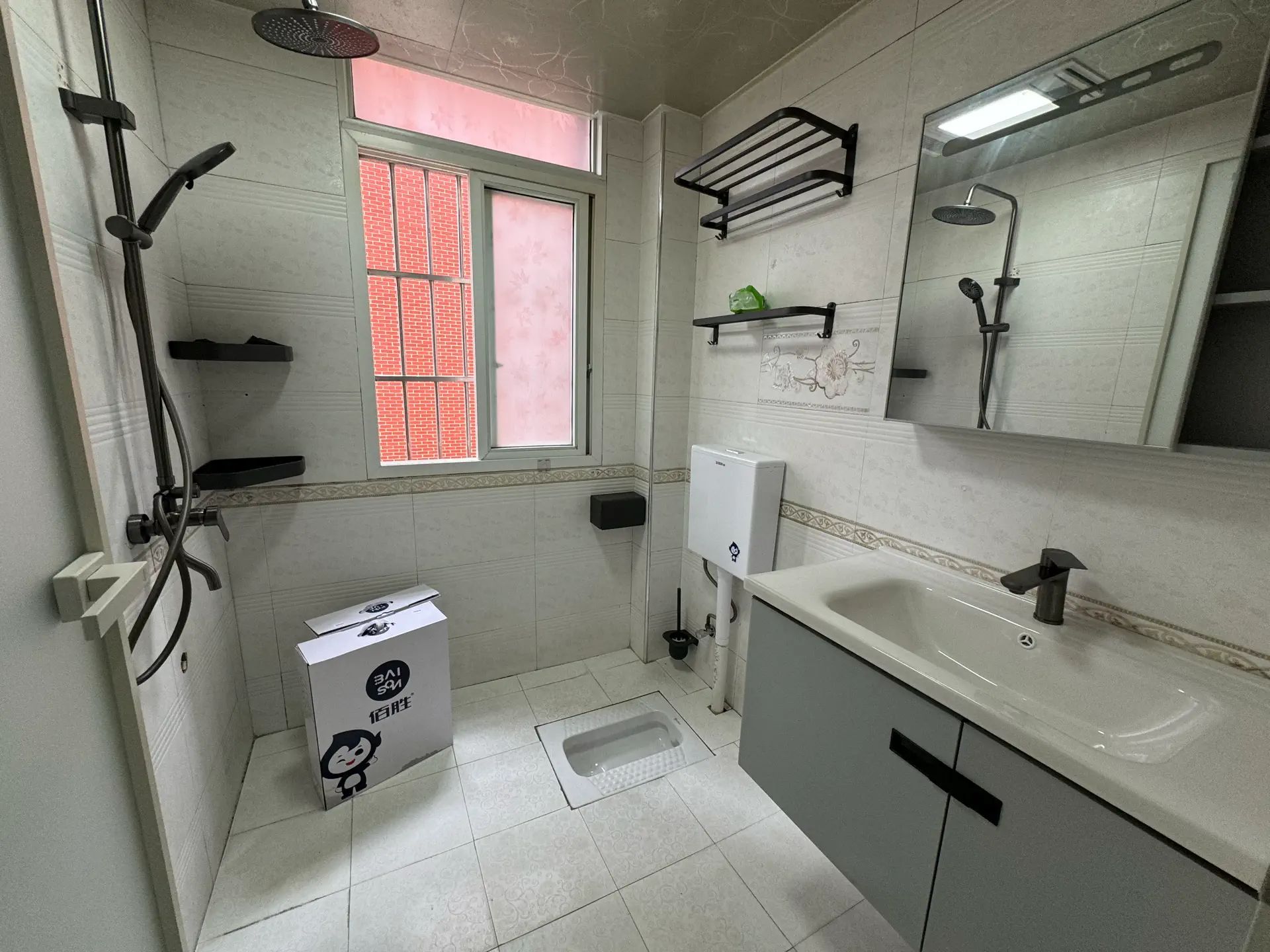 城南，花园洋房，紫金城，精装大三房122.6平，58万，