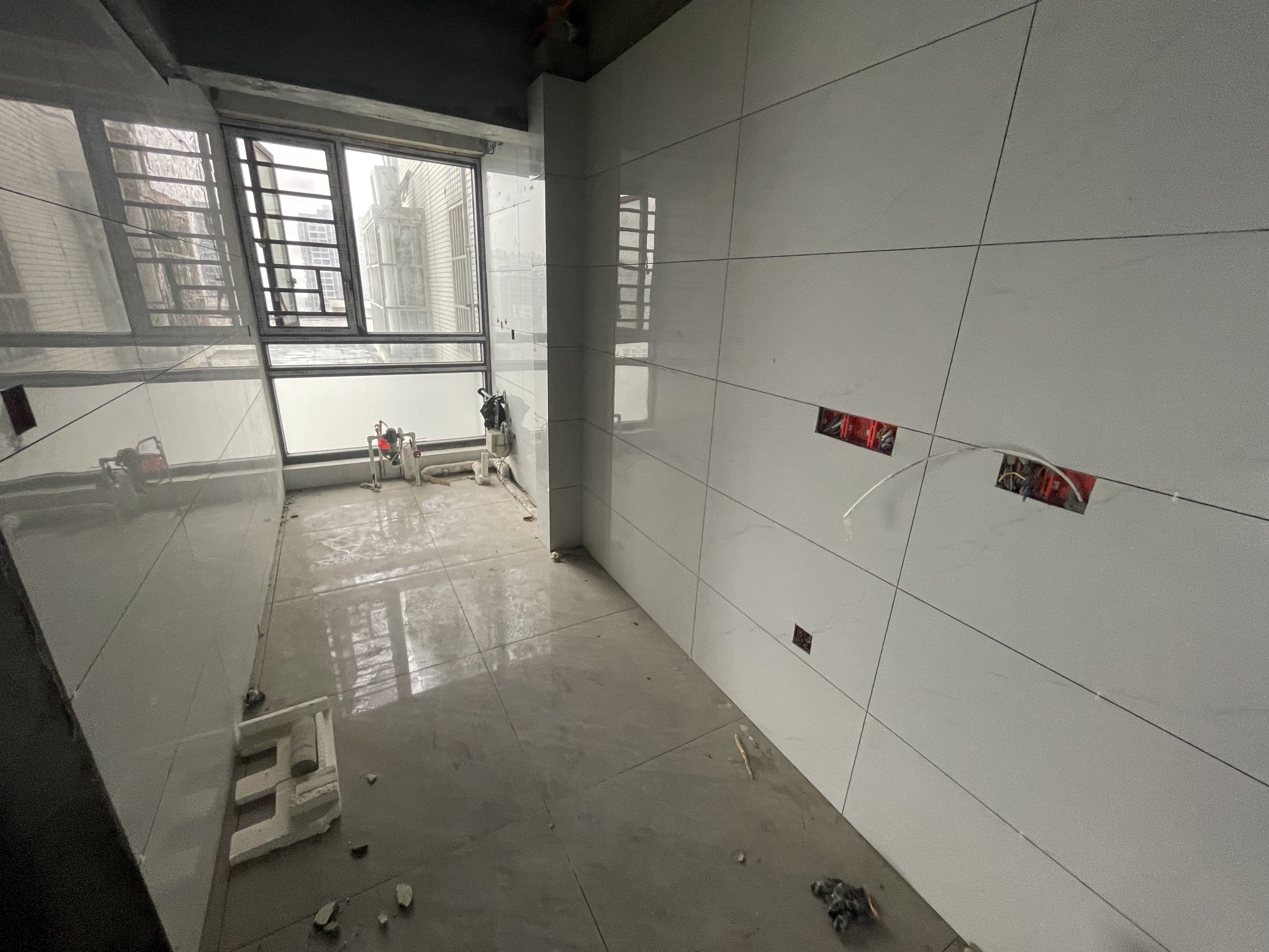 城市丽景水电装修了城南两房湖景房事业很开阔两房