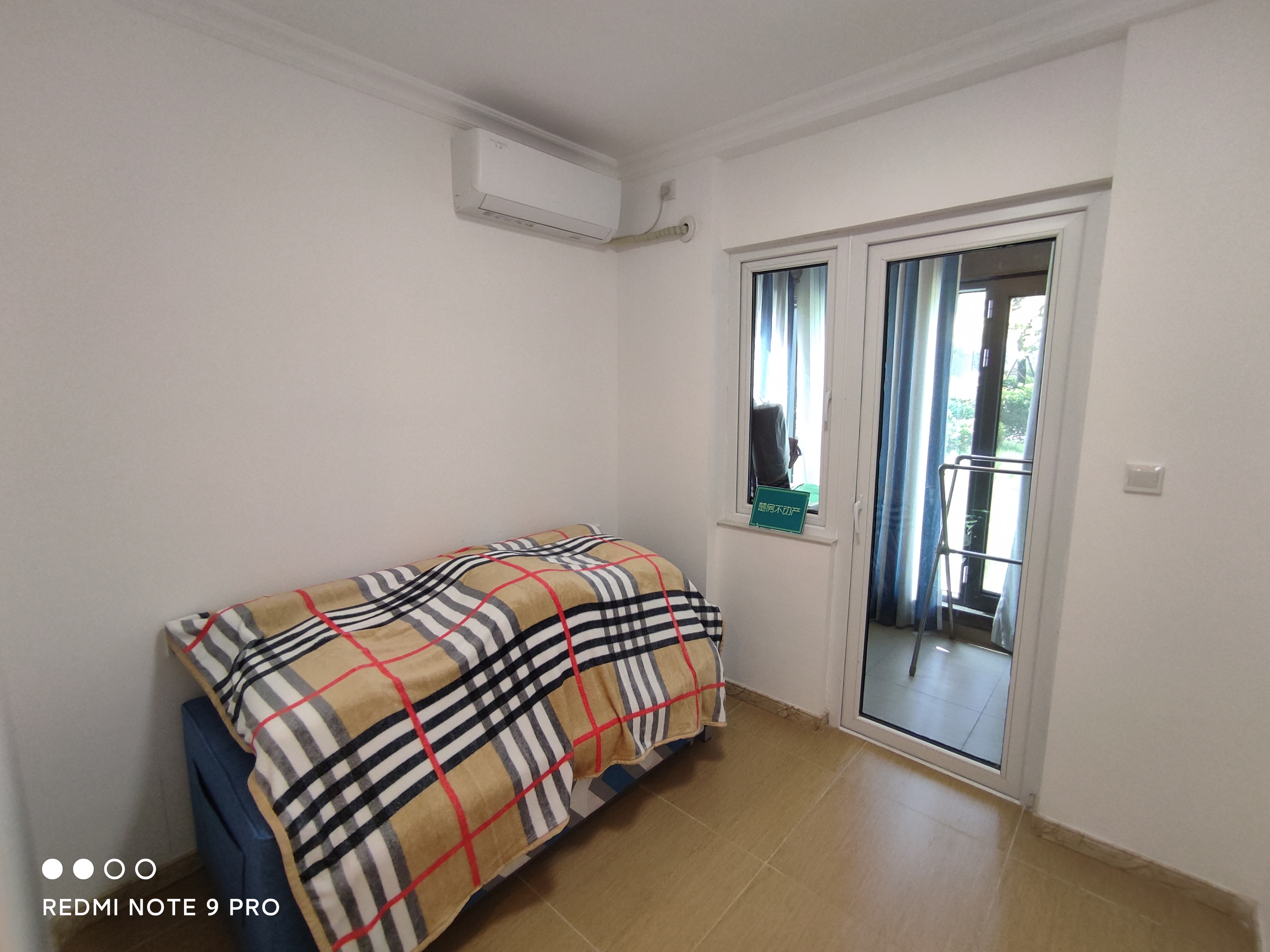 碧桂园精装四房南北通透超好户型小区环境好天然游泳池为您的品质生活保驾护航