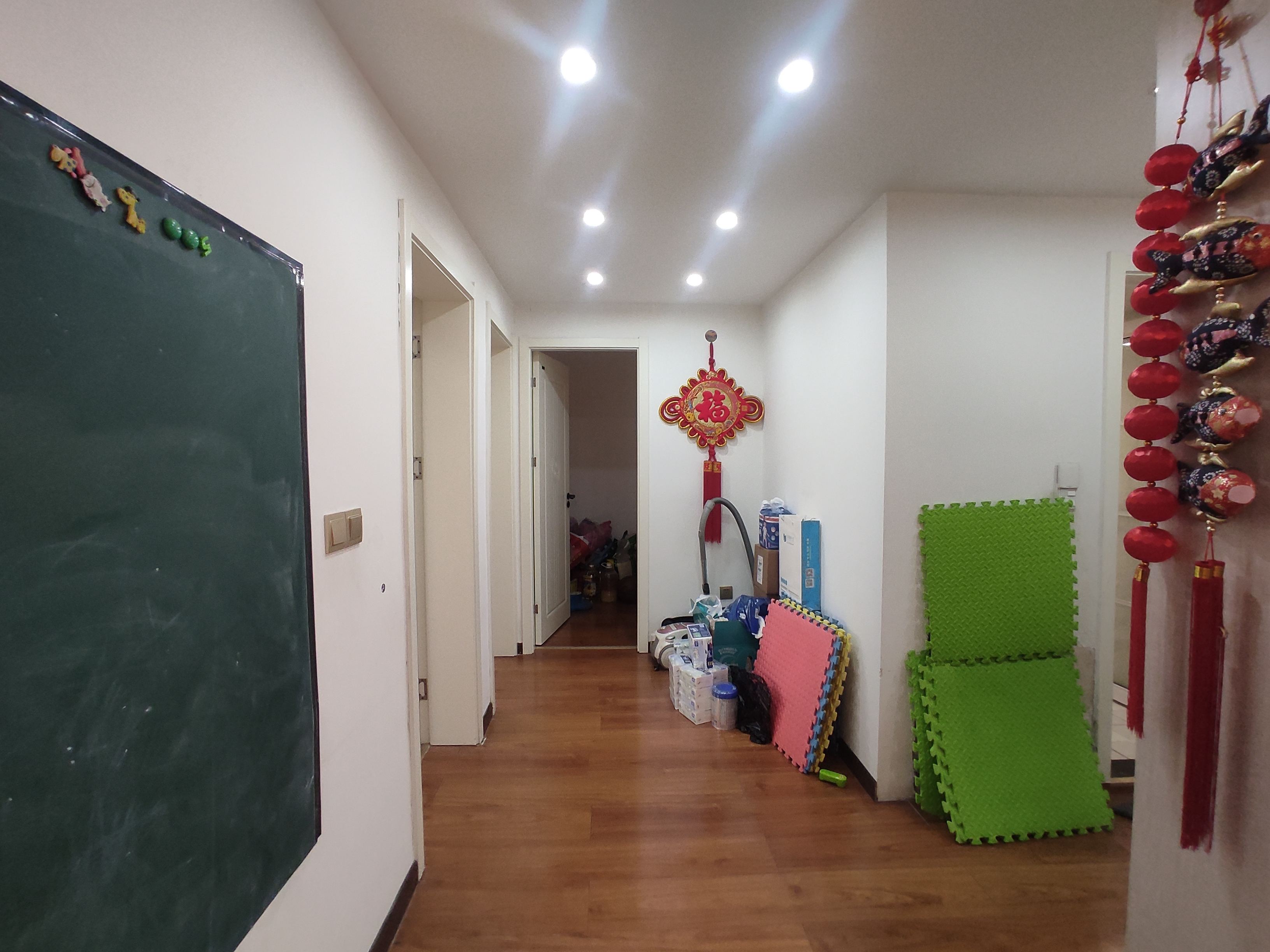 满庭春.精装三房南北通透.证件满二.看房方便