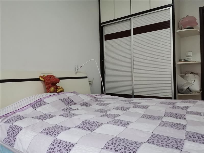 城西中央华府精装修基本没有住过仙桃 满二