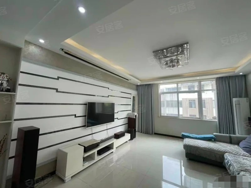 400，城西，世纪雅园，南北通透，精装三房，步梯3楼，,单价3095