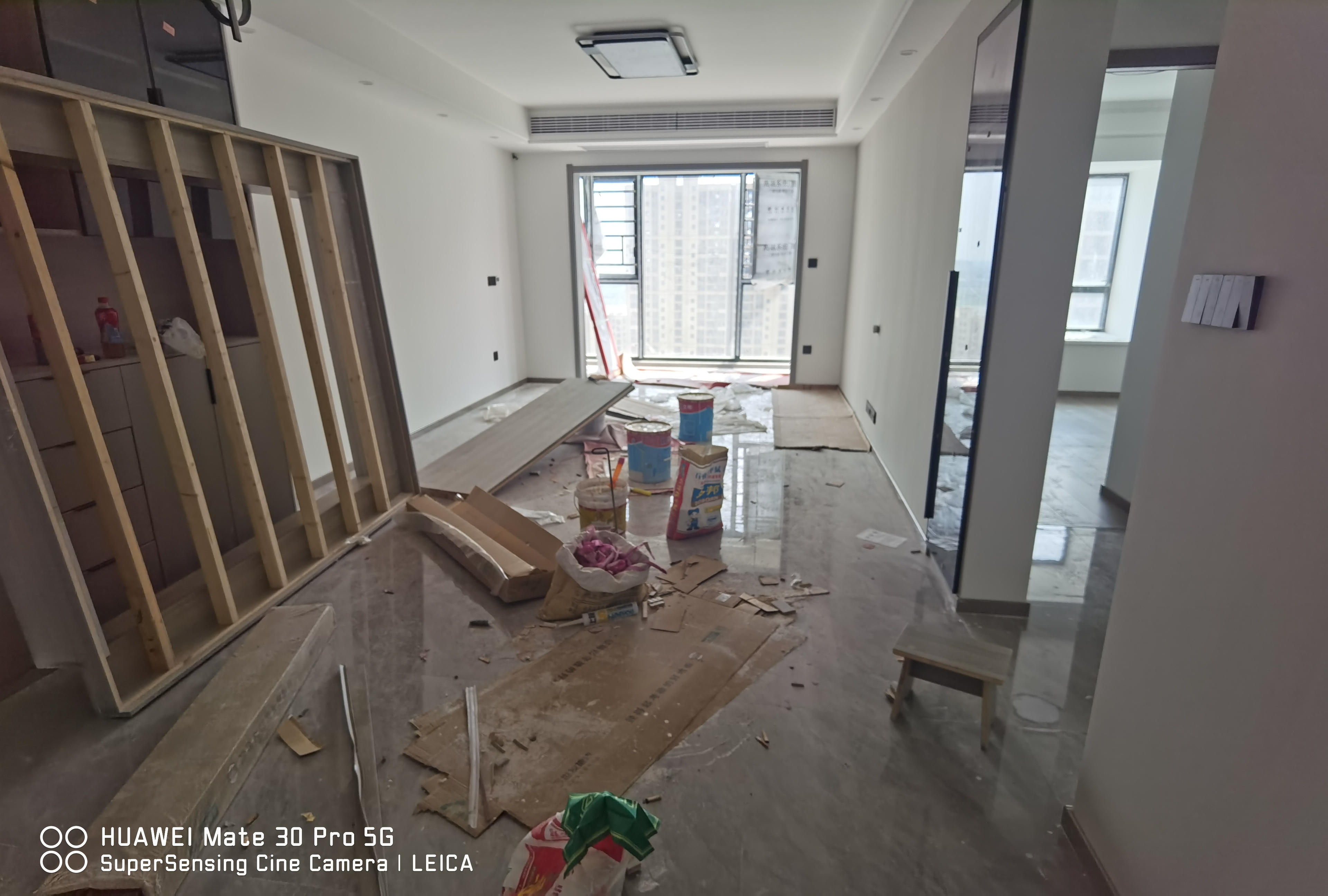 森林国际精装两房看房方便房东诚意出售