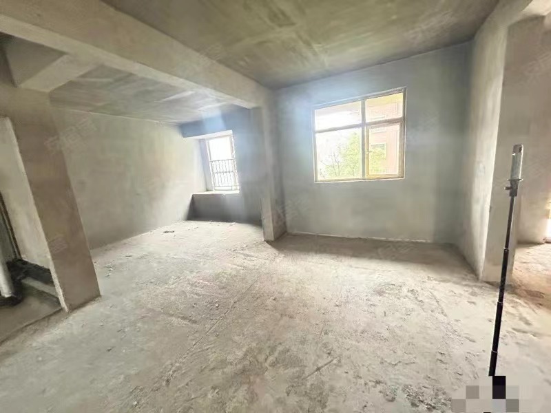 业主亏本急售，捡漏的房子，清华园，纯边户，小高层，一梯一户，