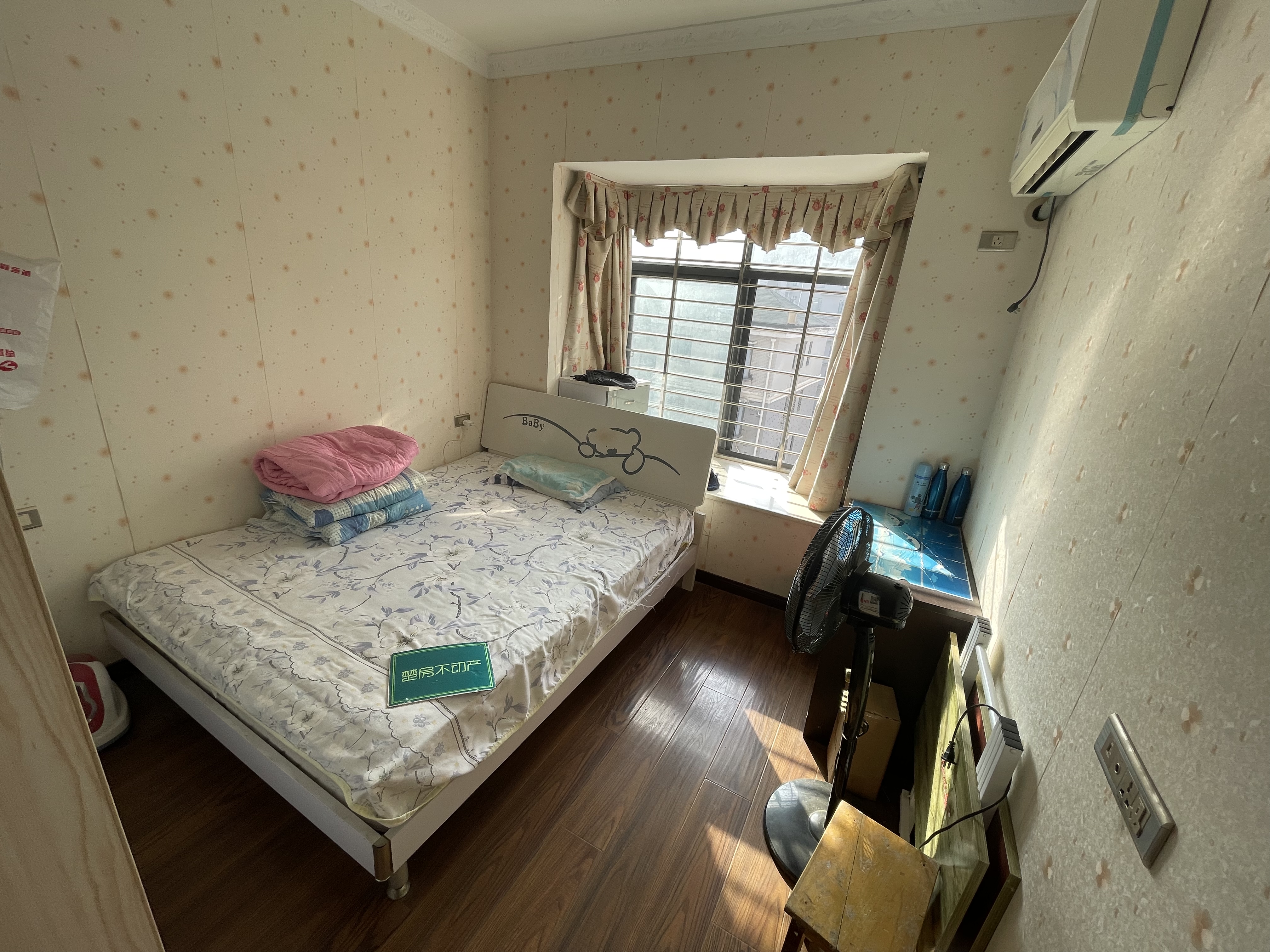 江汉星城精装三房拎包入住城南好地段看房方便