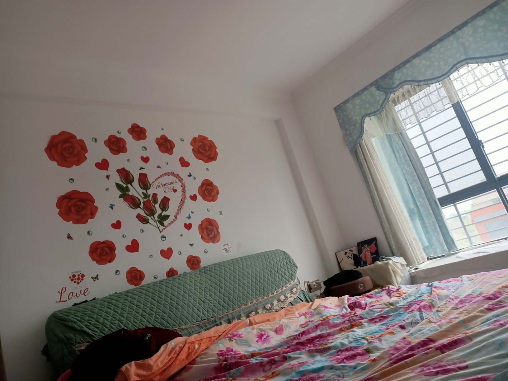 新八中附近逸景轩小区电梯好楼层南北通透128平三房两厅两卫