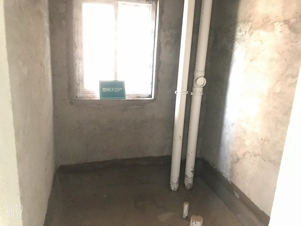 滨江星城看江滩滨江星城3室2厅老证南北通透诚心出售