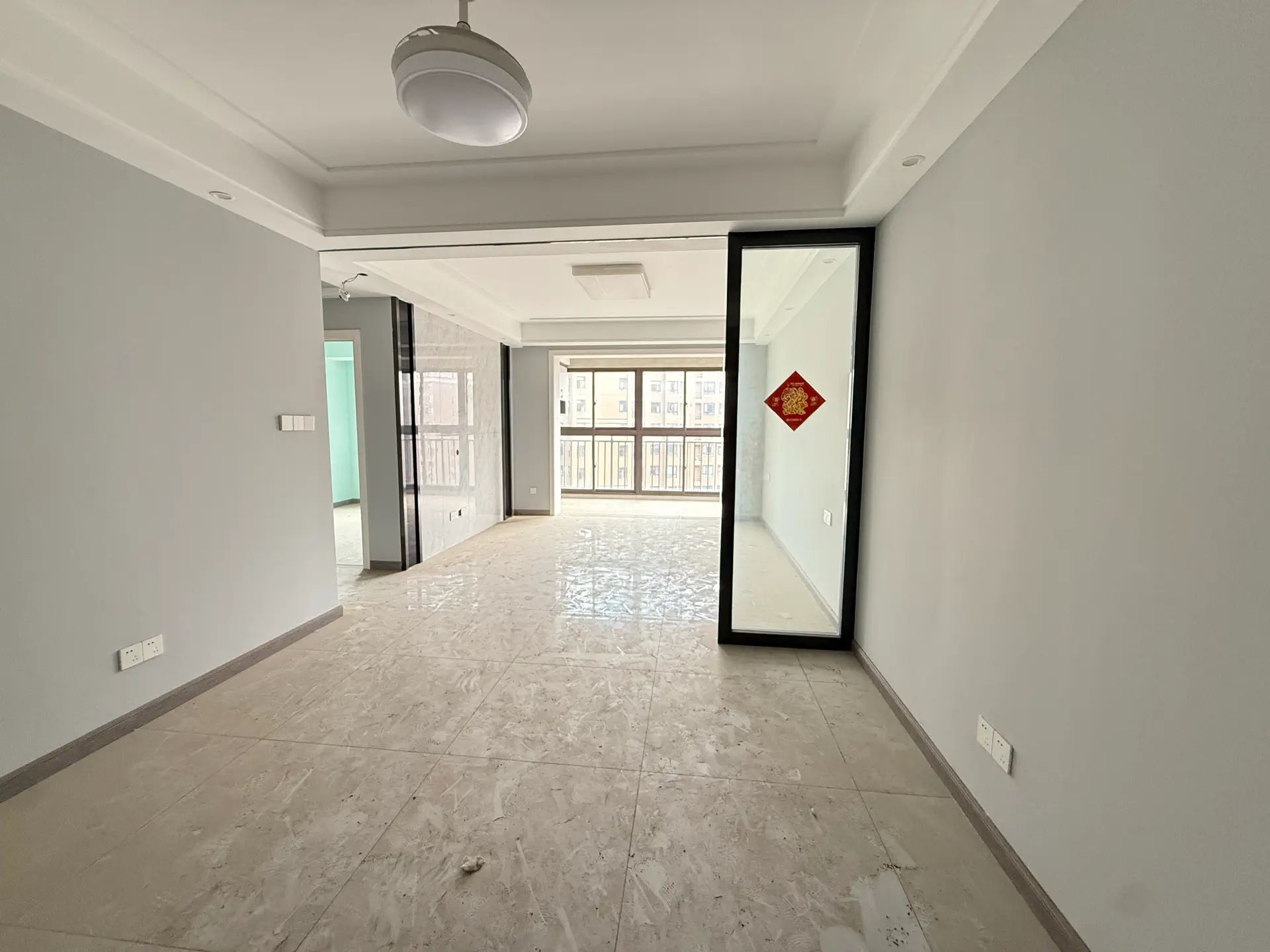 亏本出售，城南，沔阳公馆精装三房，全新装修，电梯好楼层，证满二