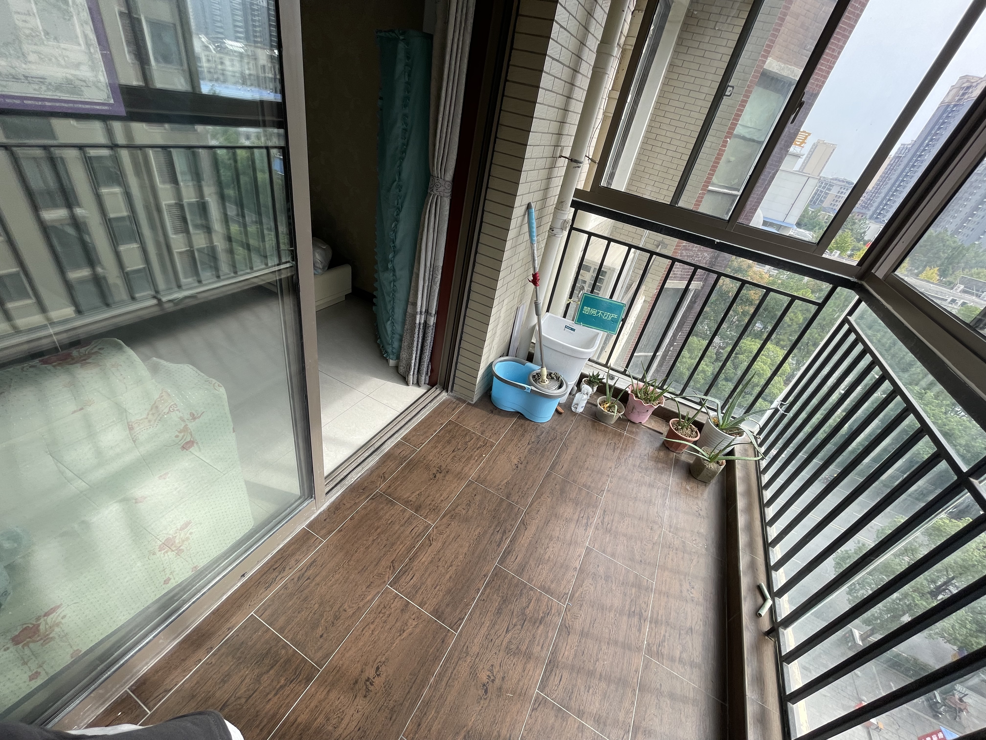 金诚花园精装两房电梯中层户型方正房东诚意出售