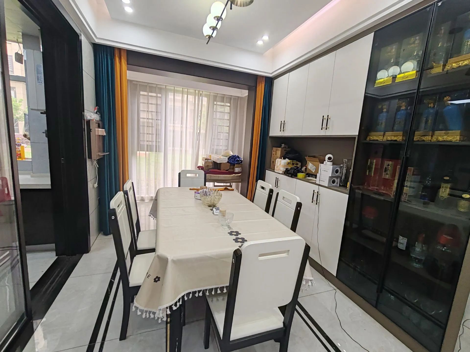 城南，沔阳．清华园，，精装3房2卫，洋房，拎包入住，证满二