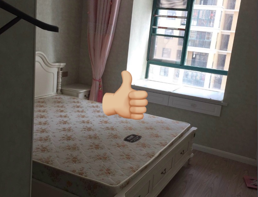 新街紫金城三房出租家电齐全成色新