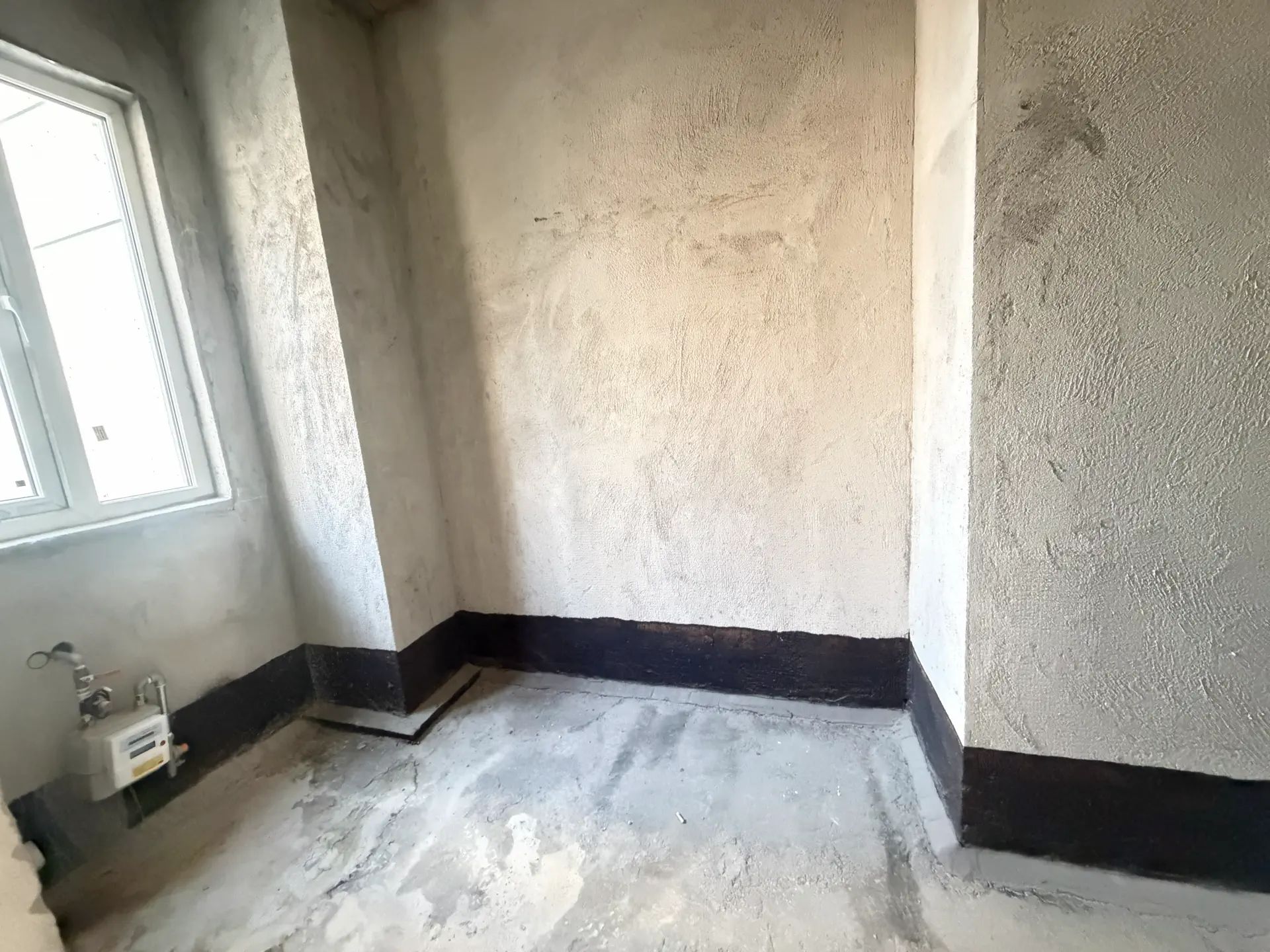 城南，蓝天花园，四房二厅二卫，小高层，好楼层，户型方正，釆光不错！