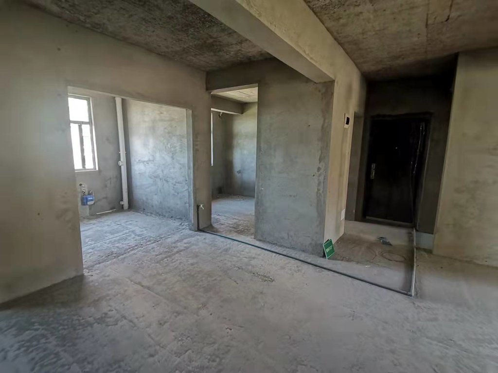 锦绣江山旁 善德华府 南北双阳台 有不动产证 看房方便 价格可谈