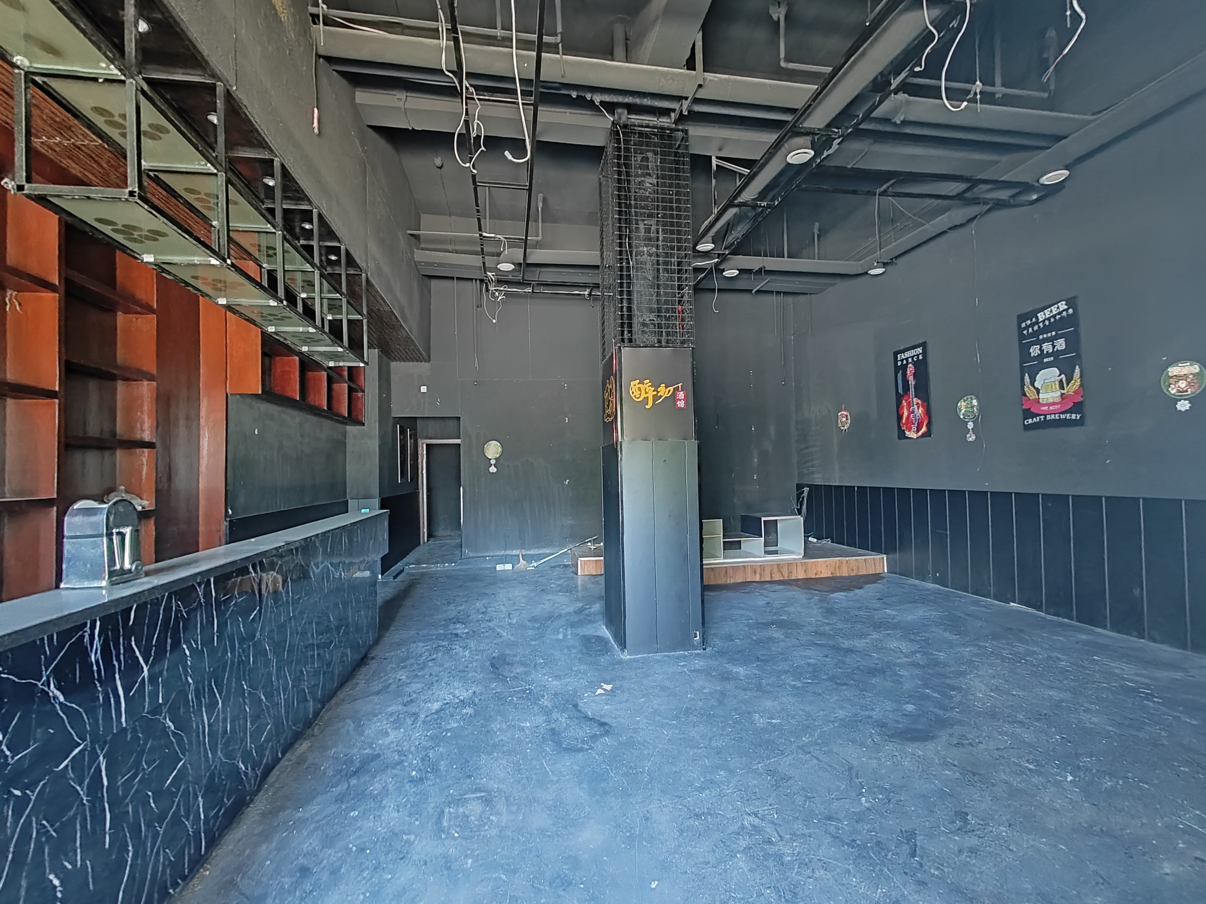 未来城 元泰未来城附近门面出租，100多平可做超市 小酒馆，电竞 足疗等等