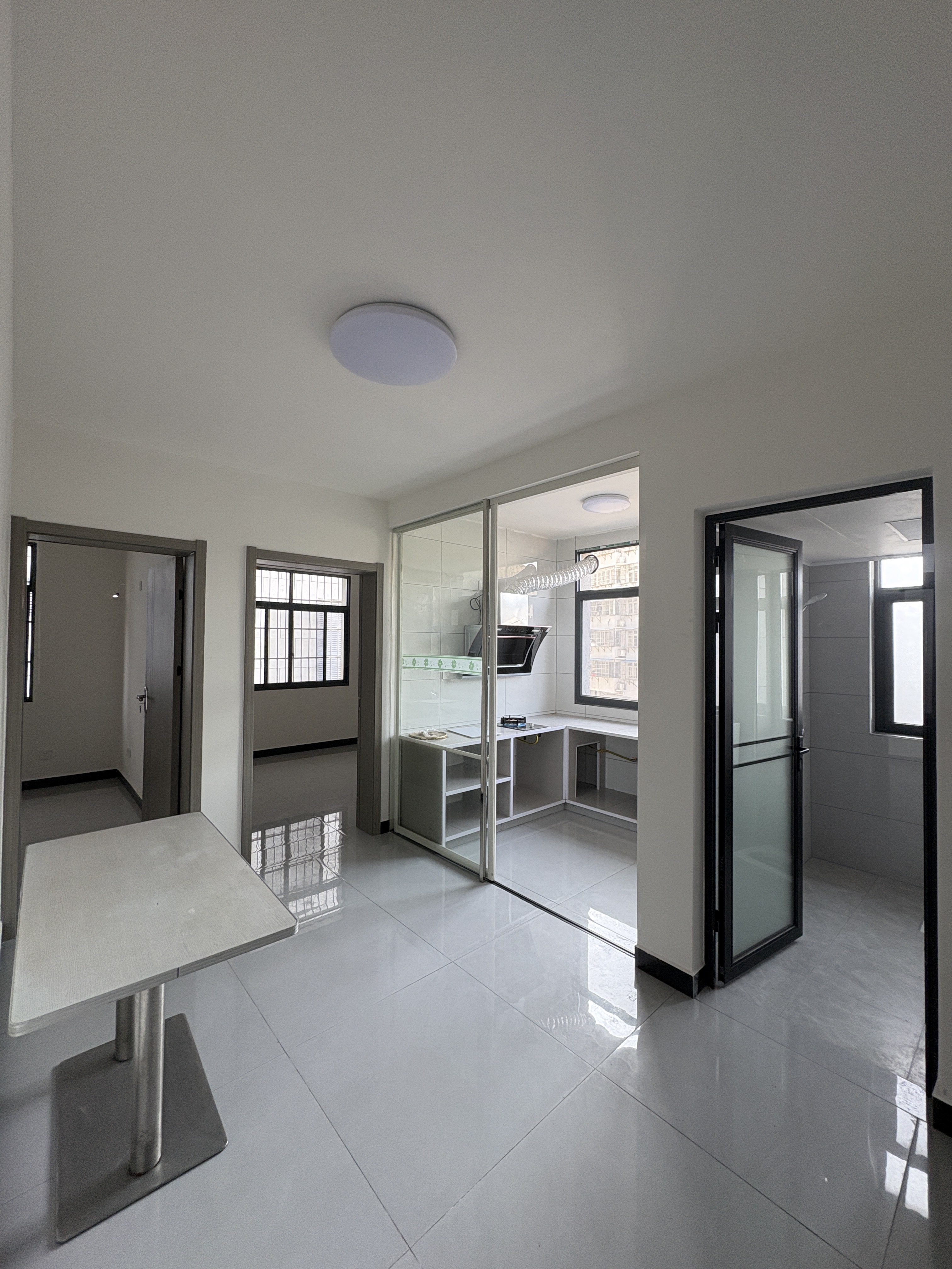 商城、新华书店、COCO天街旁私房新房出租