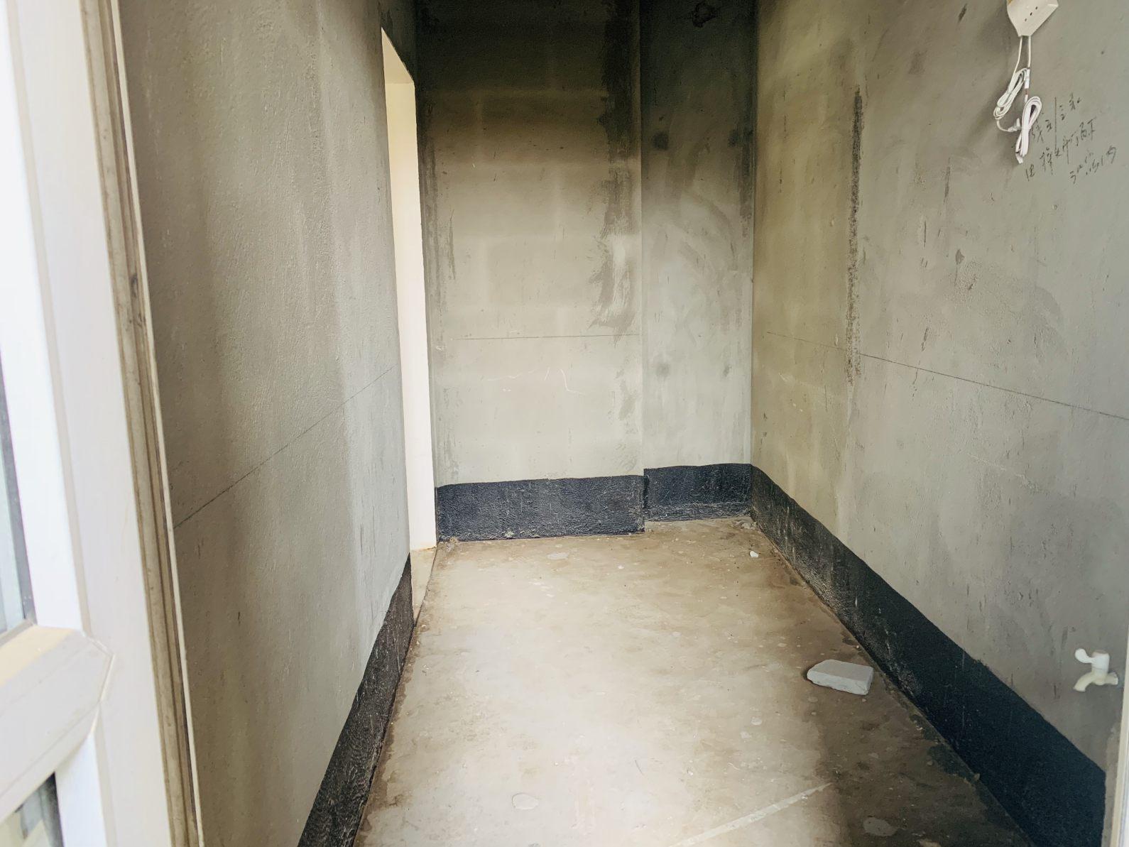 城南福星城3室2厅2卫证满2年接受按揭看房快点