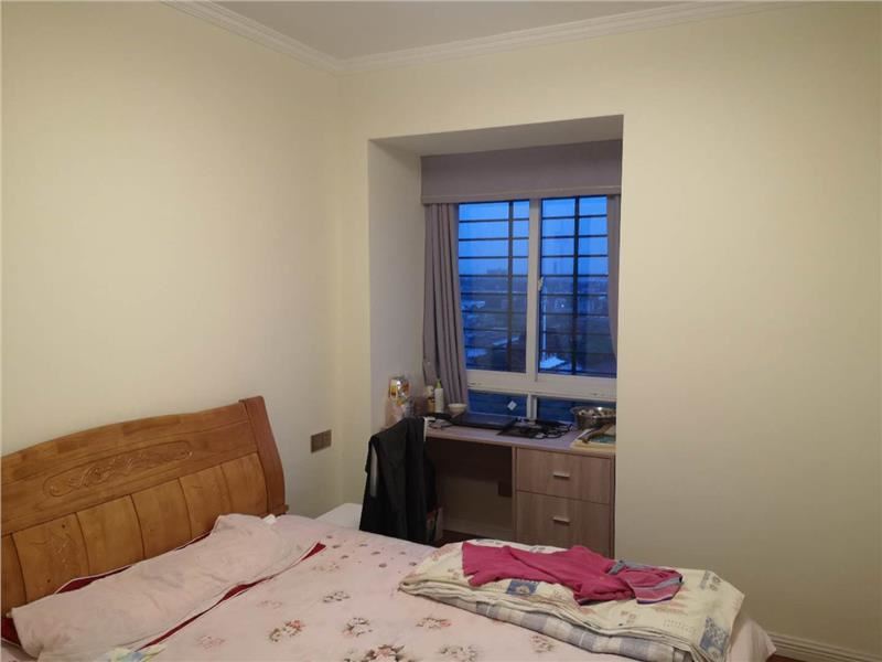 一中对面漫城林语二房，陪读的好房子，房东诚心出售