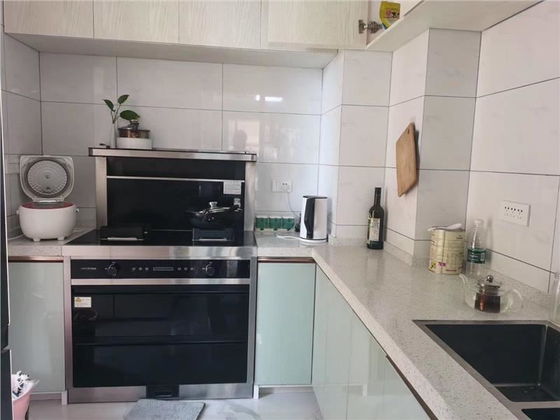 新二中对面森林国际城全新精装修大两房拎包即可入住好舒服