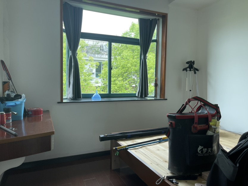 青青家园复式210平，采光 好，双阳台，南北通透，带露台