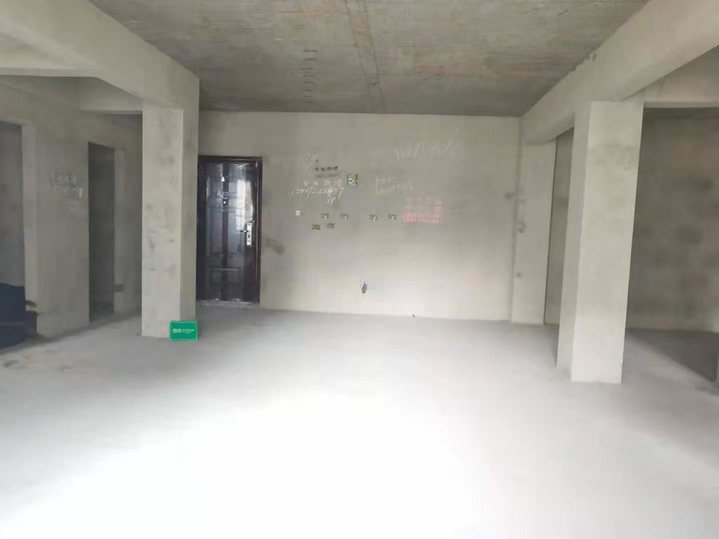 和合国际四期毛坯大三房南北通透好楼层看房方便诚意卖