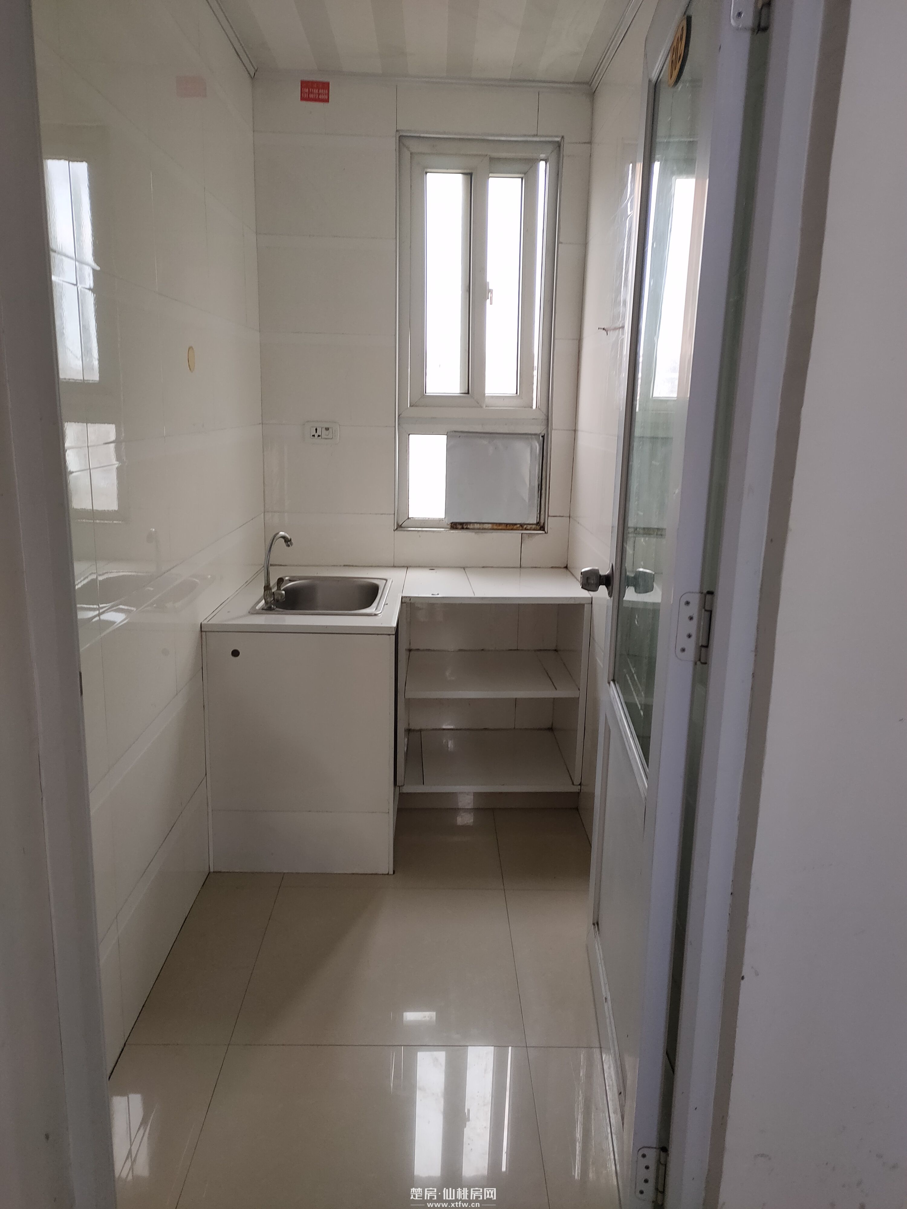 老三中（花源酒店往西200米）出行便利