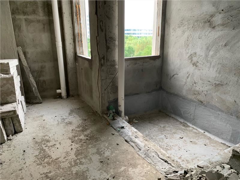 城南碧桂园旁，户型方正，视野开阔，采光非常好，只限全款！