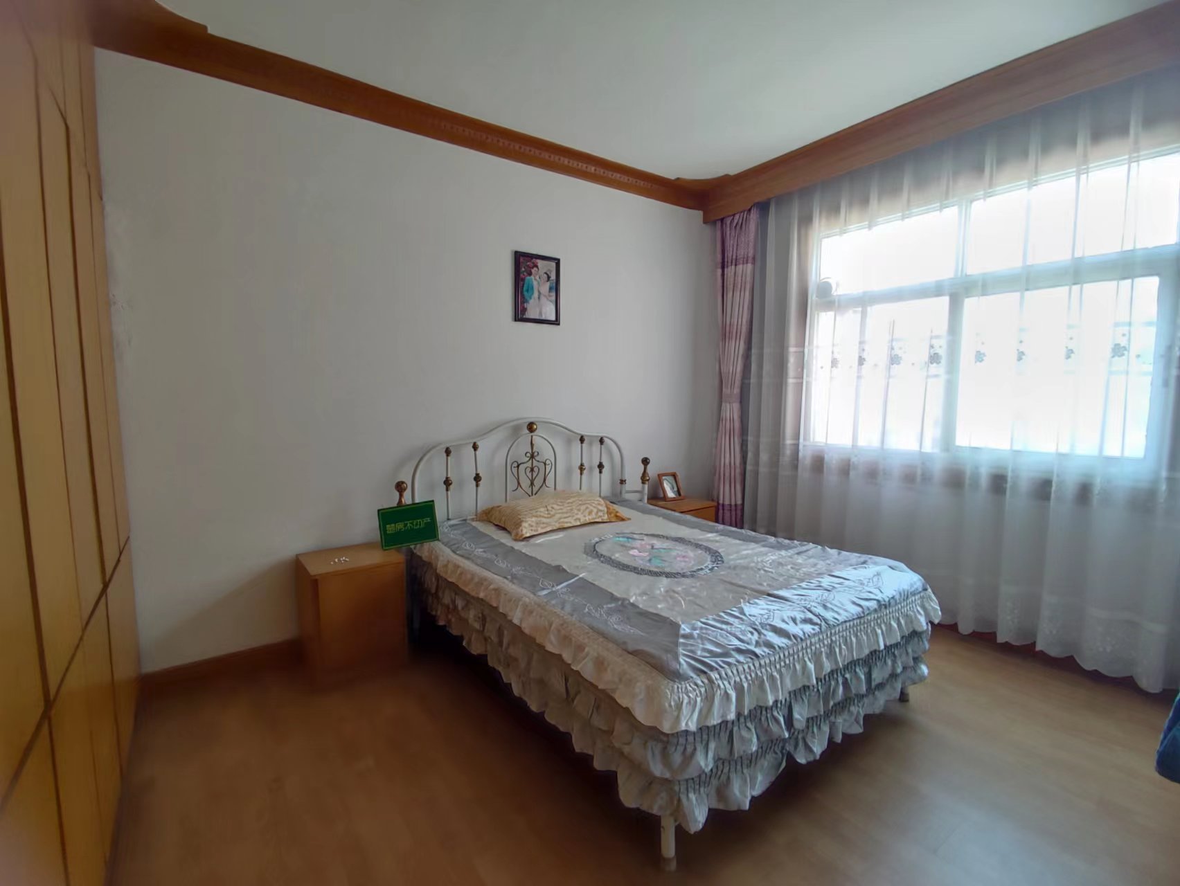 复州花园精装修步梯5楼两证齐全税费少价格可谈