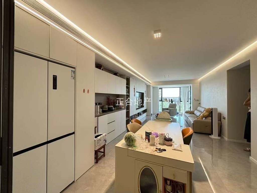 捡漏，城南，小高层，沔阳清华园，基本全新，电梯好楼层。精装三房，证满二