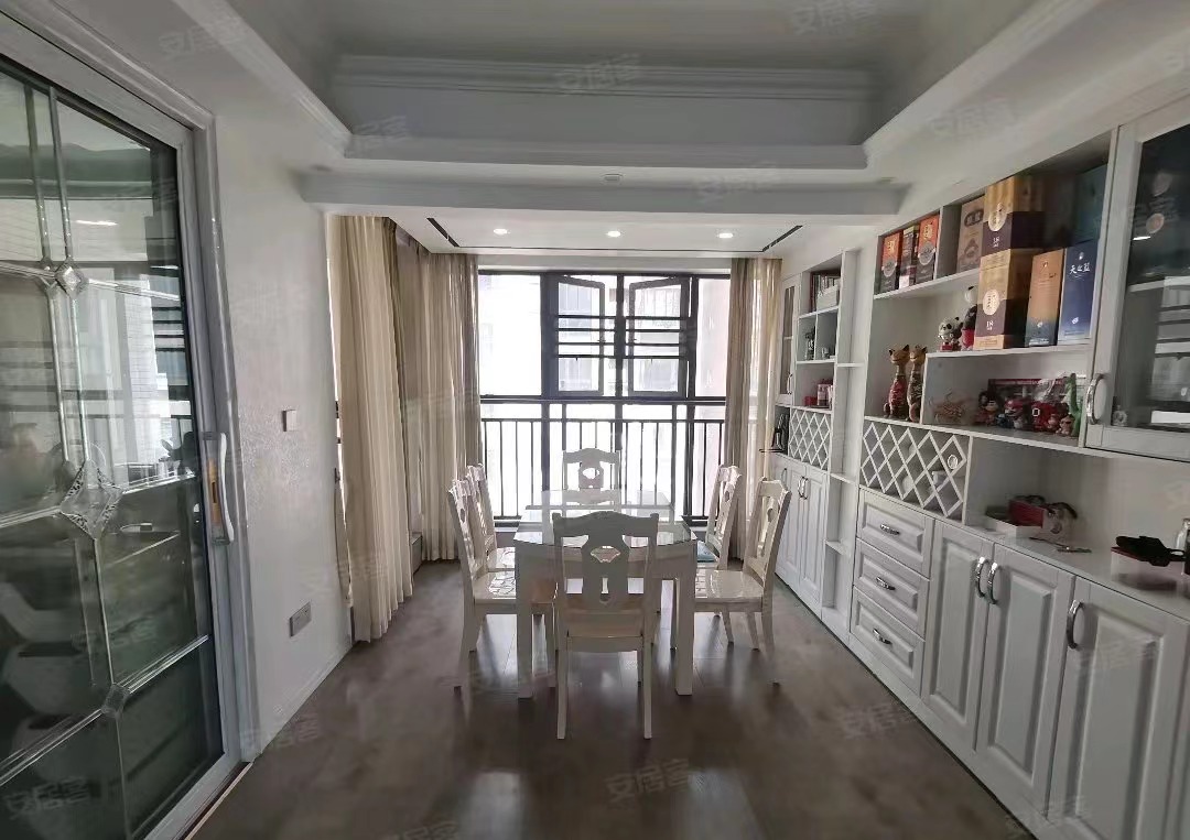 25，单价5100，洋房复式楼，南北双阳台，成色新，证件满2，视野超好