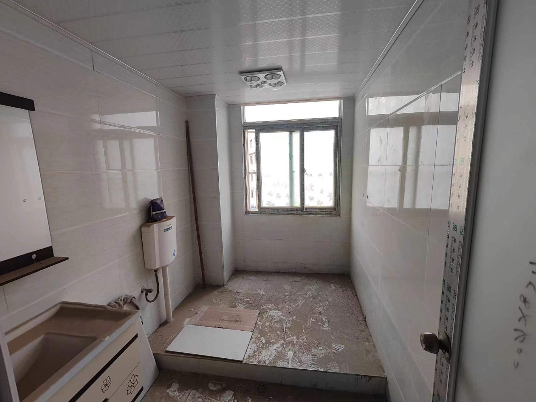 四中附近的好屋来咯，两居室一口价13个达不溜