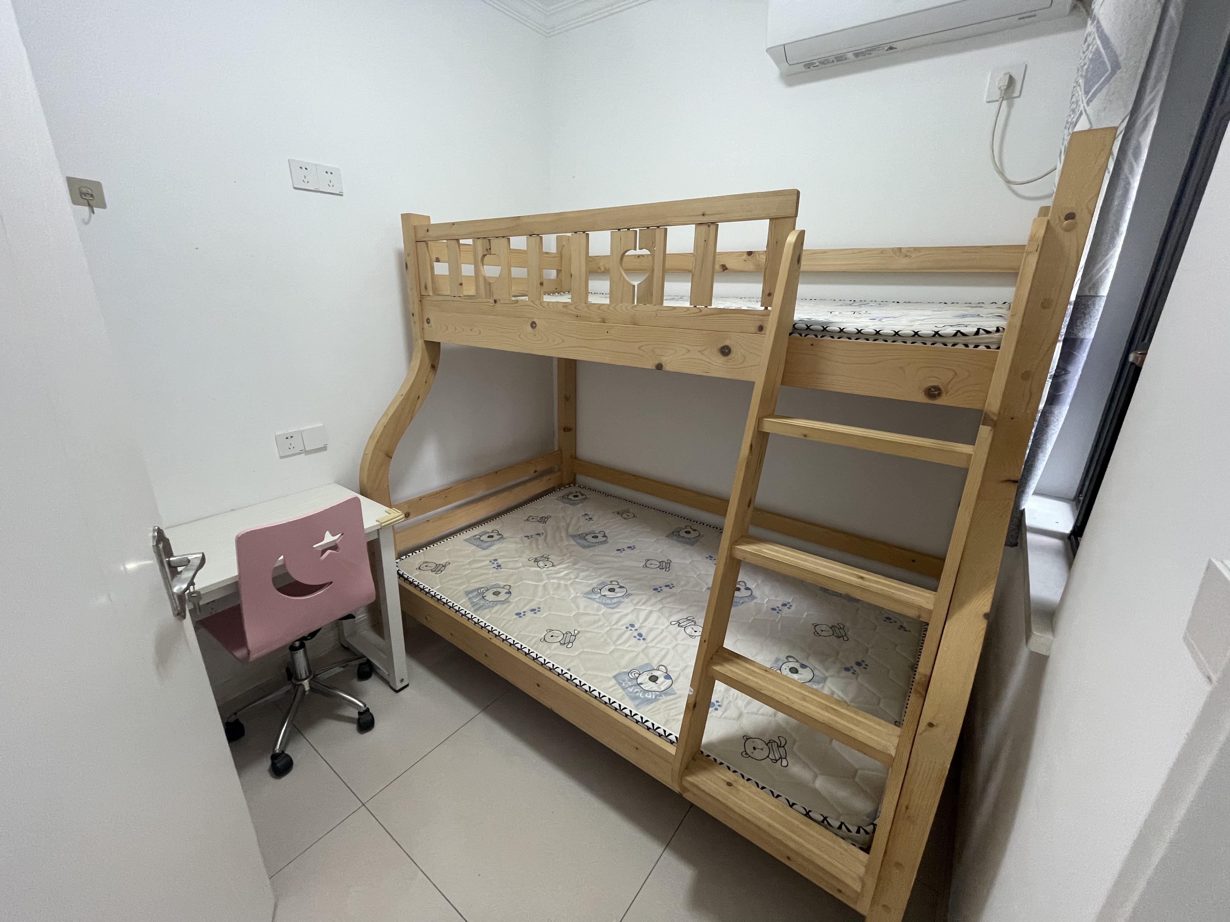 荣怀带装修小两房证件在手方便看房家电齐全