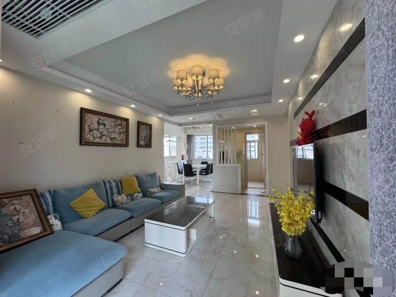 降价了，世纪雅园，电梯小高层，中间楼层，成色新，精装三房，南北通透