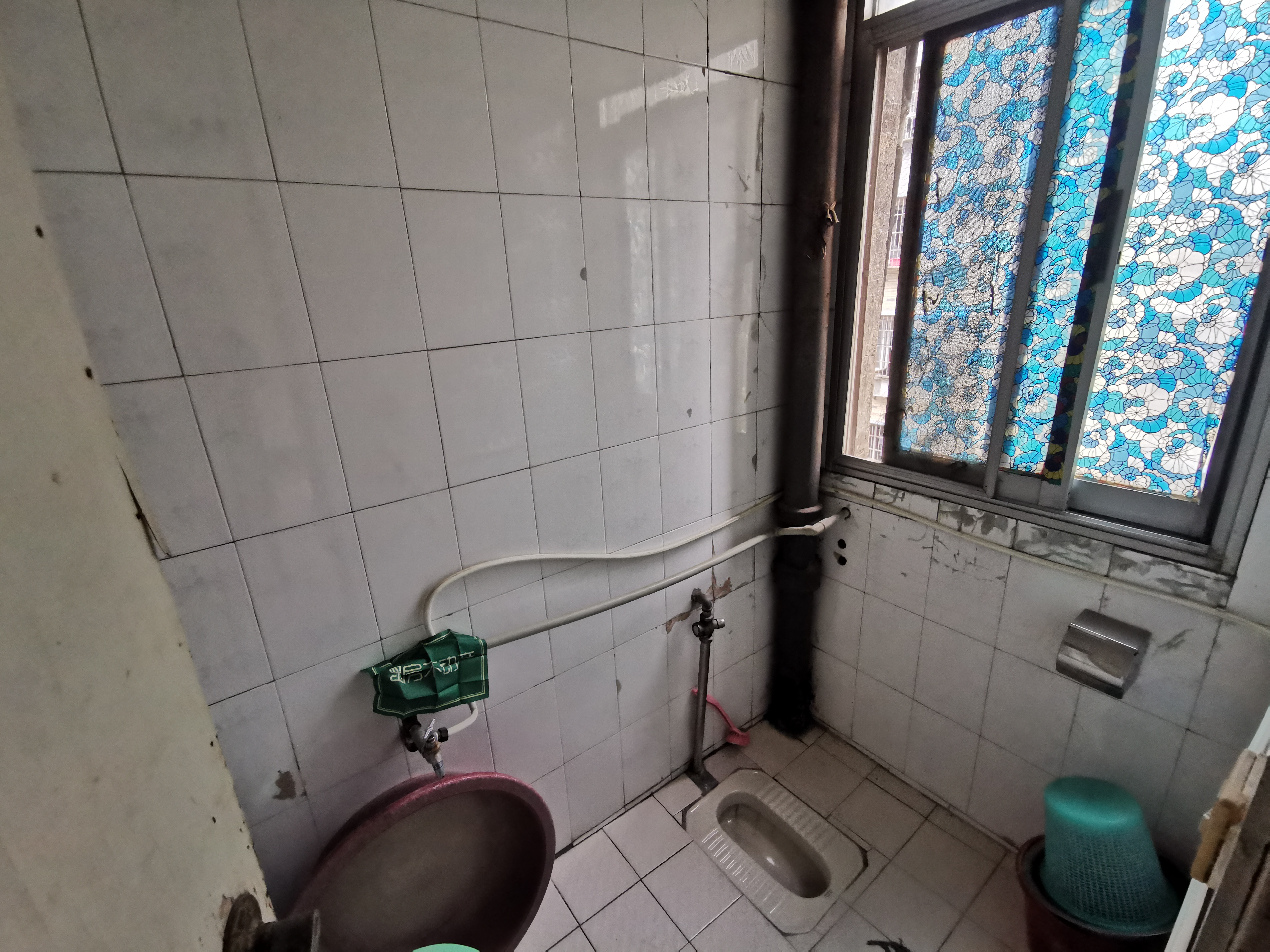 东区车站旁卫计委宿舍大三房格局好无遮挡实际面积100多平看房有钥匙