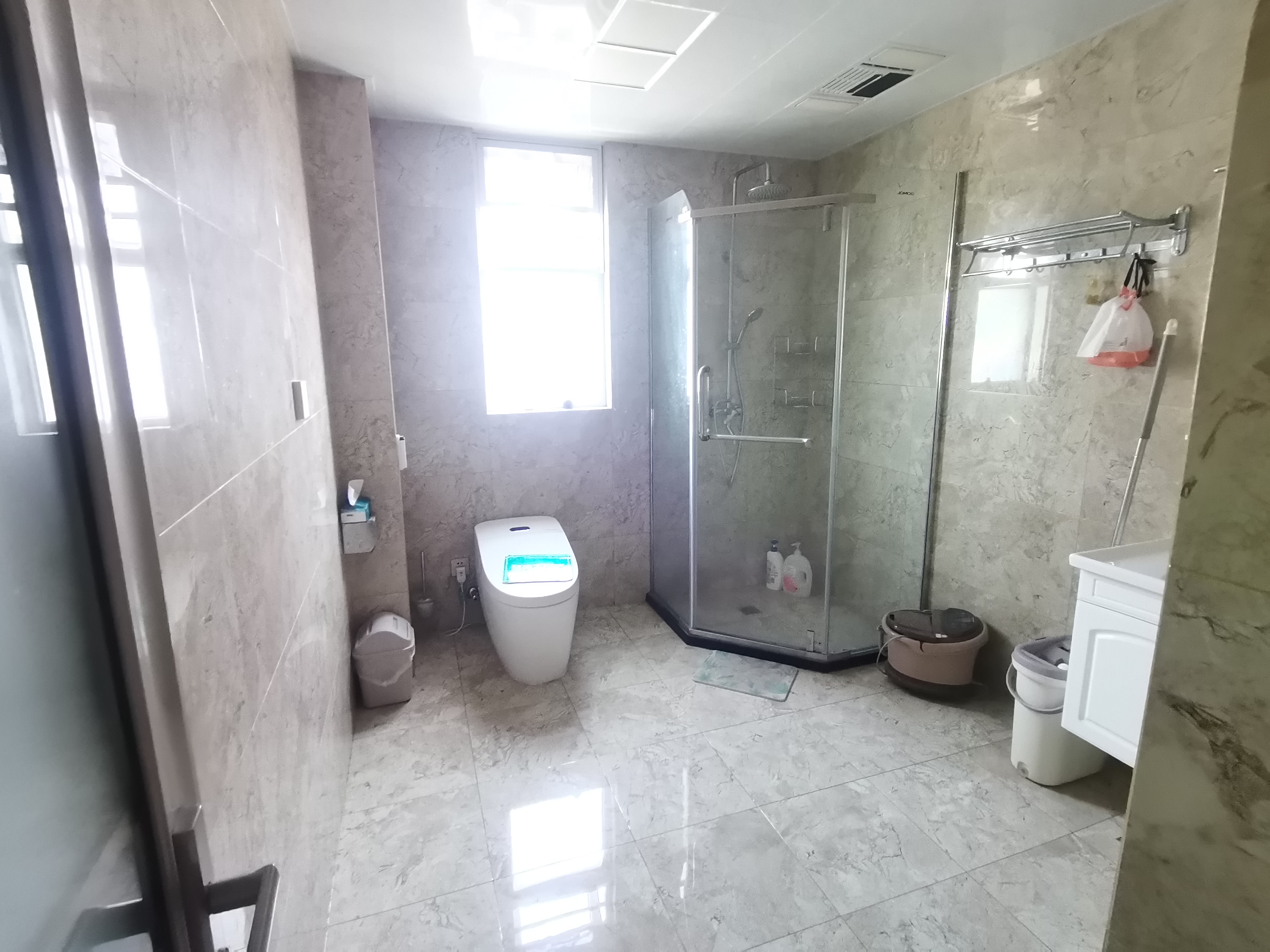 满庭春精装大平层户型方正三个阳台房东诚意出售