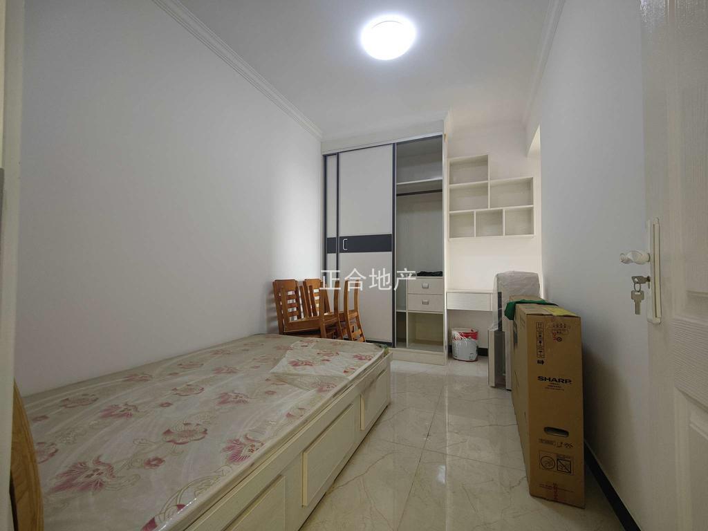 仙桃一中对面漫城林语装修好的三房好楼层单价4字头