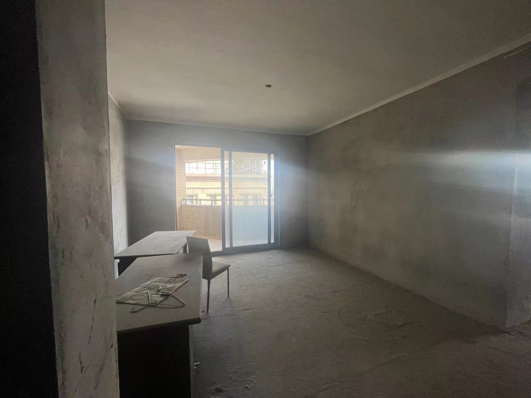 捡漏，房价回到10年前，御台公馆，小高层，电梯3700左右，毛坯4房