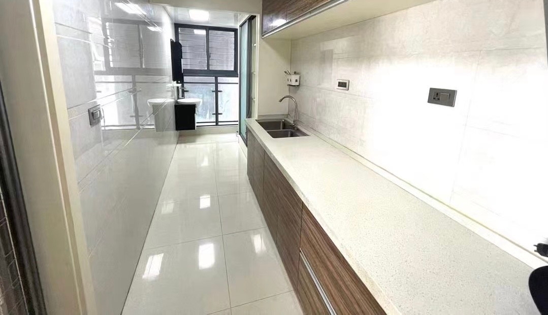 福星城高性价比精装大2房1卫出租楼层好，采光好，保养好，空间大拎包入住。出行方便。成熟社区，配套齐全。