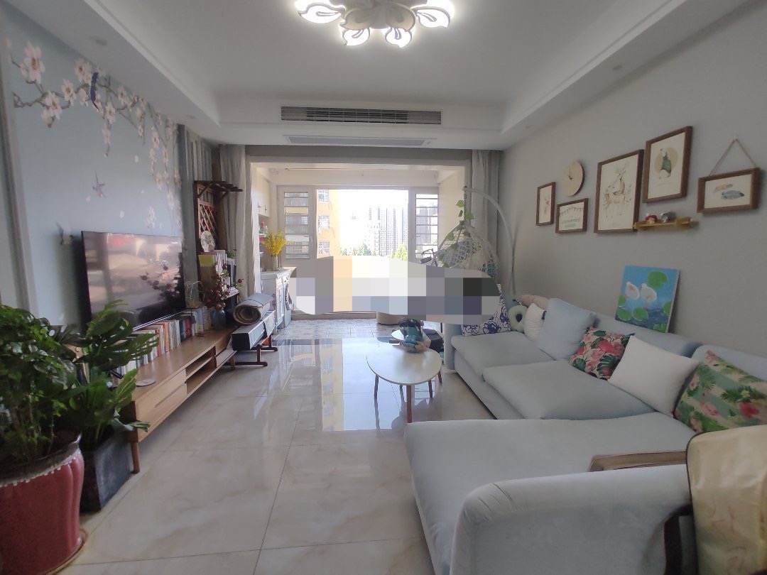 急售 降价 降价了，城南，小高层 电梯9楼，南北通透，采光好 拎包入住，精装3房2厅