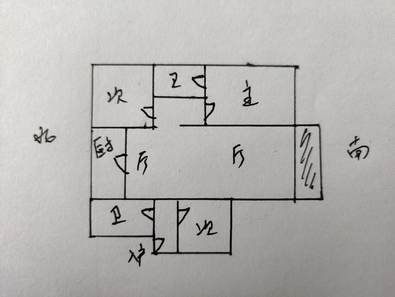 绿地华庭复式精装三房全屋带供暖带车库一区出售证件在手