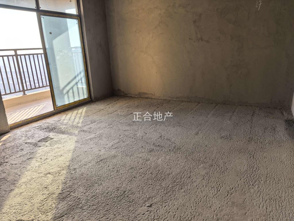 捡漏了！亏本出售，清华园，边户，单价4900，证满二，二中二小