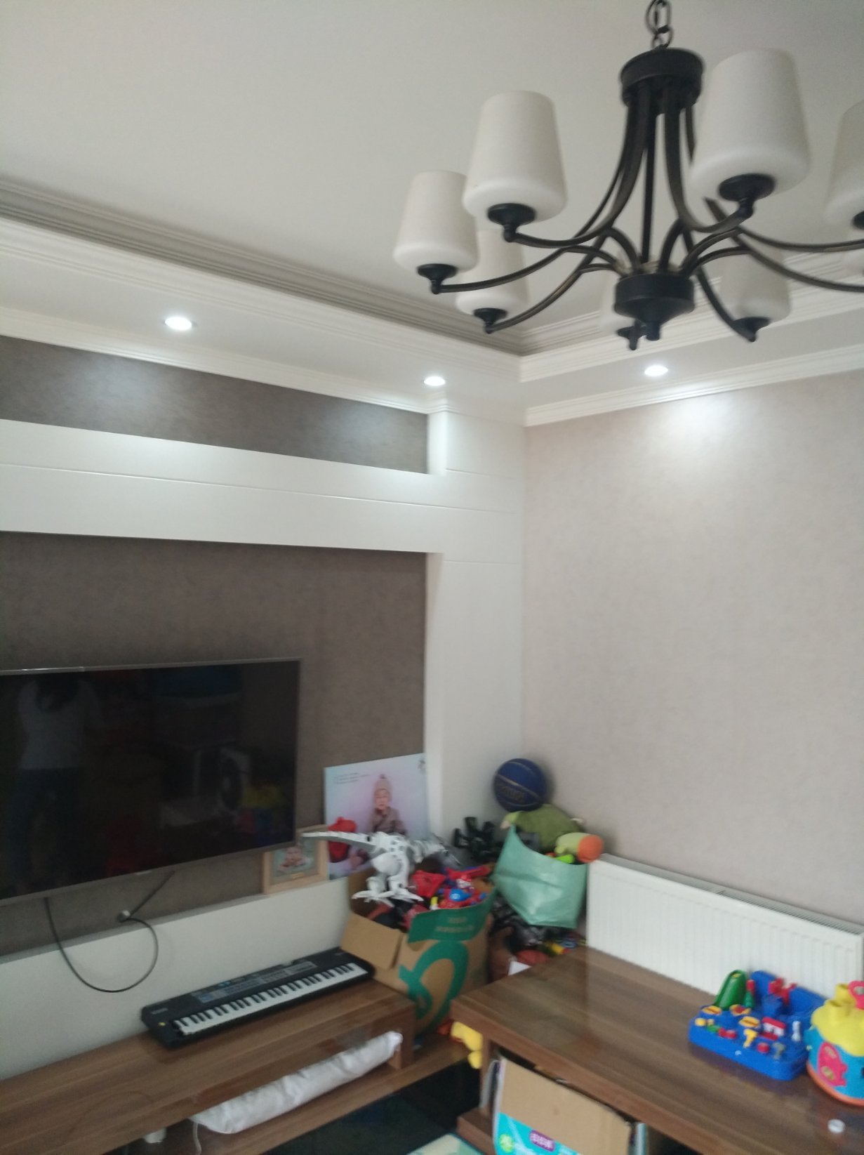 和合国际豪装两房，对面就行仙桃一中，中央空调